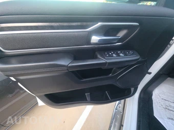 2020 Ram 1500 Lone Star Crew Cab Short Bed - miniatura 9