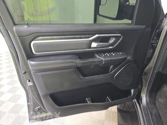 2020 Ram 1500 Lone Star Crew Cab Short Bed - miniatura 9