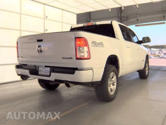 2020 Ram 1500 Lone Star Crew Cab Short Bed - miniatura 4