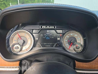 2020 Ram 1500 Longhorn Crew Cab Short Bed - miniatura 6