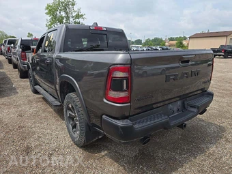 2020 Ram 1500 Rebel Crew Cab Short Bed - miniatura 2