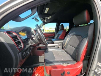 2020 Ram 1500 Rebel Extended Cab Medium Bed - miniatura 3