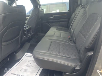 2020 Ram 1500 Sport Crew Cab Medium Bed - miniatura 13
