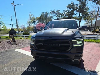 2020 Ram 1500 Sport Crew Cab Short Bed - miniatura 2