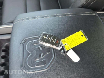 2020 Ram 1500 Sport Crew Cab Short Bed - miniatura 8