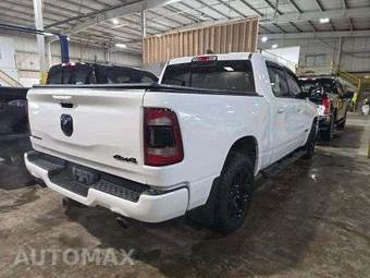 2020 Ram 1500 Sport Crew Cab Short Bed - miniatura 3
