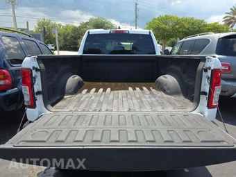 2020 Ram 1500 Tradesman Extended Cab Medium Bed – miniatura 14