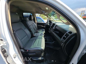 2020 Ram 1500 Tradesman Extended Cab Medium Bed – miniatura 18