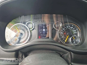 2020 Ram 1500 Tradesman Extended Cab Medium Bed - miniatura 9