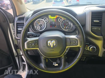 2020 Ram 1500 Tradesman Extended Cab Medium Bed – miniatura 10