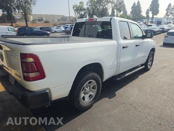 2020 Ram 1500 Tradesman Extended Cab Medium Bed – miniatura 4