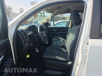 2020 Ram 1500 Tradesman Extended Cab Medium Bed – miniatura 7