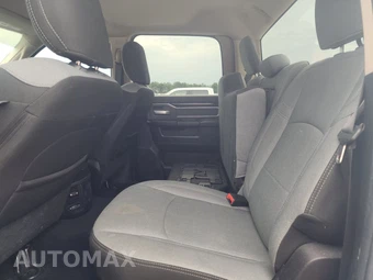 2020 Ram 2500 Big Horn Crew Cab Medium Bed - miniatura 13
