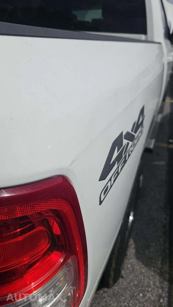 2020 Ram 2500 Big Horn Crew Cab Medium Bed - miniatura 22