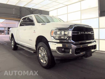 2020 Ram 2500 Big Horn Crew Cab Medium Bed - miniatura 3