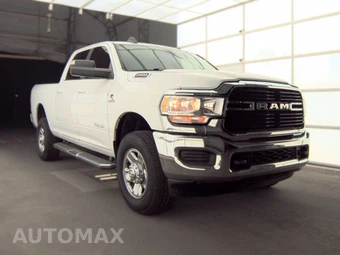 2020 Ram 2500 Big Horn Crew Cab Medium Bed - miniatura 3
