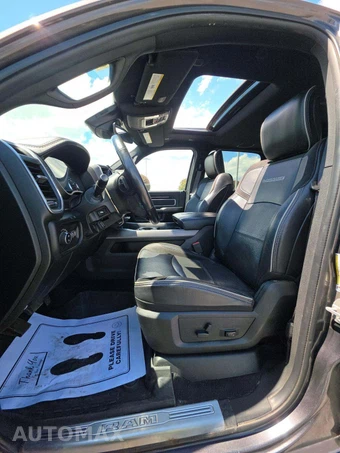 2020 Ram 2500 Laramie Crew Cab Medium Bed - miniatura 3