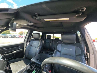 2020 Ram 2500 Laramie Crew Cab Medium Bed - miniatura 8