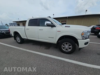 2020 Ram 2500 Laramie Crew Cab Medium Bed - miniatura 3