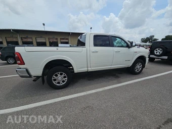 2020 Ram 2500 Laramie Crew Cab Medium Bed - miniatura 4