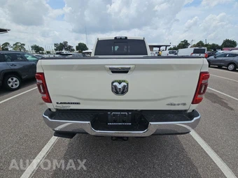 2020 Ram 2500 Laramie Crew Cab Medium Bed - miniatura 5