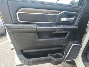 2020 Ram 2500 Laramie Crew Cab Medium Bed - miniatura 9