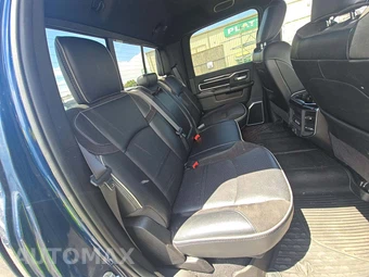 2020 Ram 2500 Laramie Crew Cab Medium Bed - miniatura 16