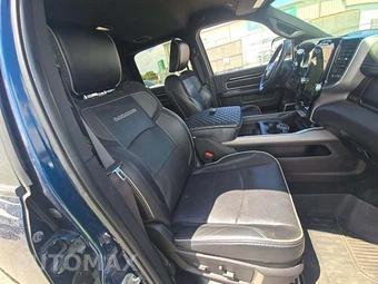 2020 Ram 2500 Laramie Crew Cab Medium Bed - miniatura 18