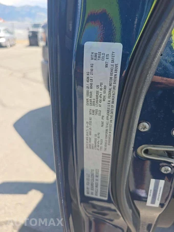 2020 Ram 2500 Laramie Crew Cab Medium Bed - miniatura 5