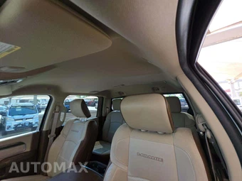 2020 Ram 2500 Laramie Crew Cab Medium Bed - miniatura 11