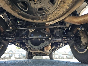2020 Ram 2500 Laramie Crew Cab Medium Bed - miniatura 12