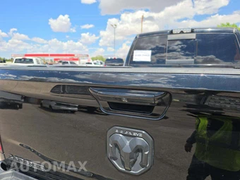 2020 Ram 2500 Laramie Extended Crew Cab Medium Bed – miniatura 24