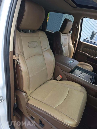 2020 Ram 2500 Laramie Longhorn Extended Crew Cab Medium Bed - miniatura 18