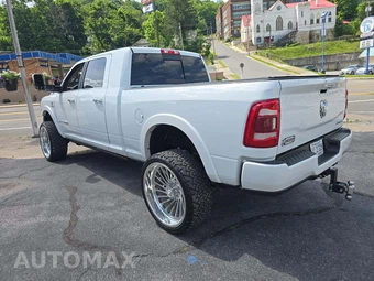 2020 Ram 2500 Laramie Longhorn Extended Crew Cab Medium Bed - miniatura 2