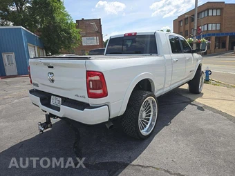 2020 Ram 2500 Laramie Longhorn Extended Crew Cab Medium Bed - miniatura 3