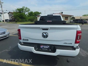 2020 Ram 2500 Laramie Longhorn Extended Crew Cab Medium Bed - miniatura 4
