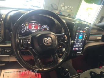 2020 Ram 2500 Power Wagon Crew Cab Medium Bed - miniatura 10