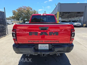 2020 Ram 2500 Power Wagon Crew Cab Medium Bed - miniatura 5