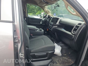 2020 Ram 2500 Tradesman Crew Cab Long Bed - miniatura 8