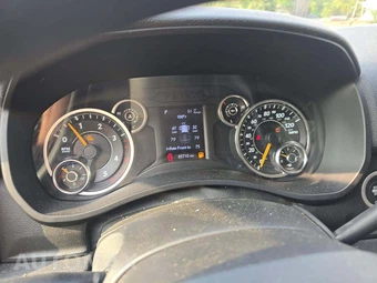 2020 Ram 2500 Tradesman Crew Cab Long Bed - miniatura 9