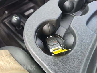 2020 Ram 2500 Tradesman Crew Cab Medium Bed - miniatura 8