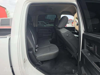 2020 Ram 2500 Tradesman Crew Cab Medium Bed – miniatura 16