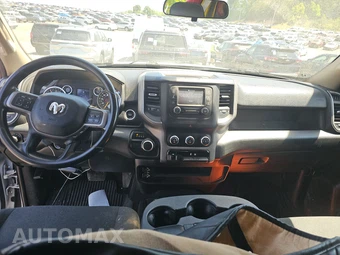 2020 Ram 2500 Tradesman Crew Cab Medium Bed - miniatura 11