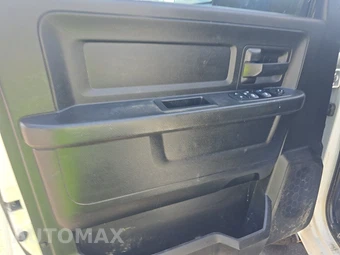 2020 Ram 2500 Tradesman Crew Cab Medium Bed - miniatura 9