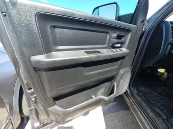 2020 Ram 2500 Tradesman Crew Cab Medium Bed - miniatura 9