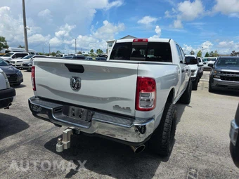 2020 Ram 2500 Tradesman Crew Cab Medium Bed - miniatura 3