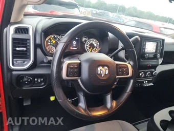 2020 Ram 3500 Big Horn Crew Cab Long Bed - miniatura 10