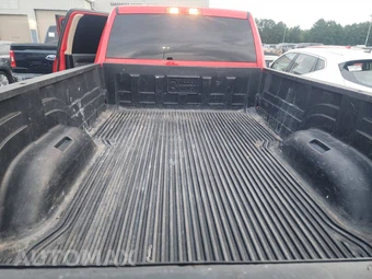 2020 Ram 3500 Big Horn Crew Cab Long Bed - miniatura 16