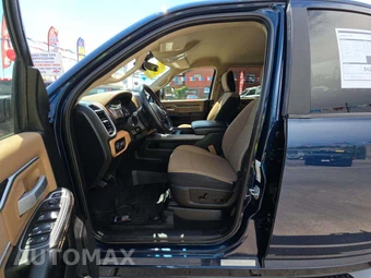 2020 Ram 3500 Big Horn Crew Cab Long Bed DRW - miniatura 3
