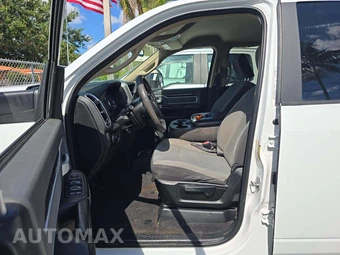 2020 Ram 3500 Cab Chassis SLT Crew Cab DRW - miniatura 6